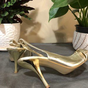 Gold Peep Toe Pumps with Buckle and Metal Heel